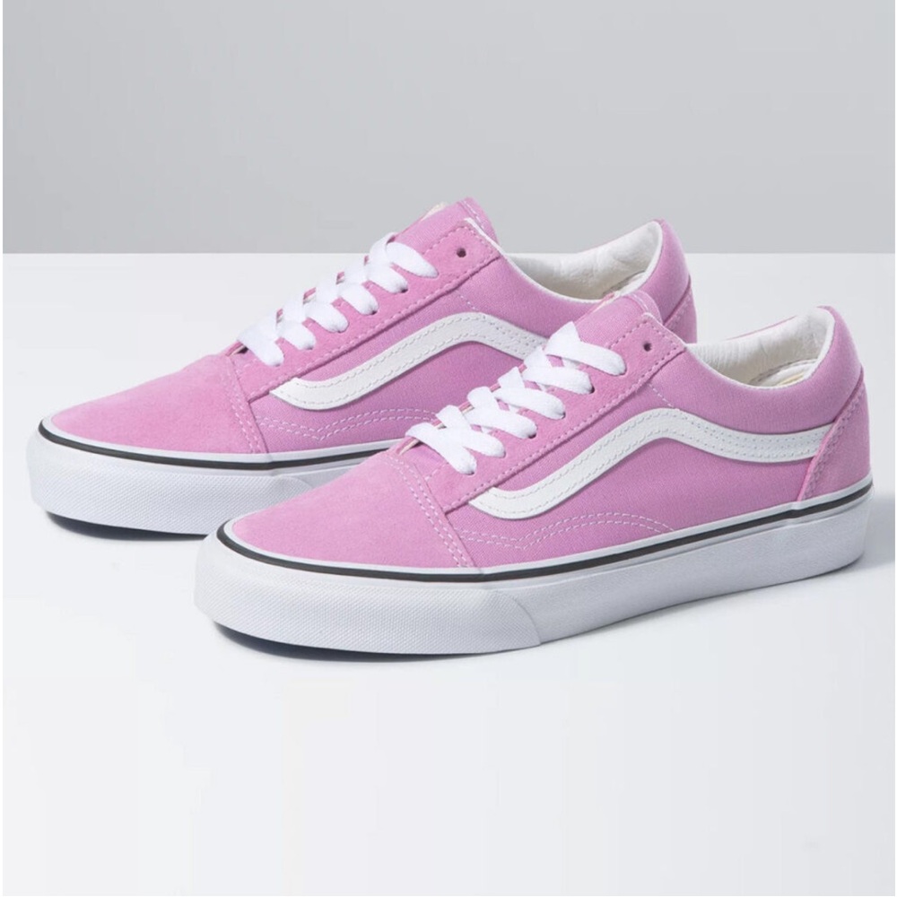 Vans Old Skool Orchid Shoe. Size W6.5